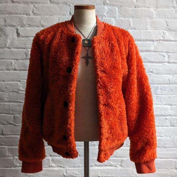Uniqlo Faux Fur Orange Coat Fuzzy Bomber Indie Retro Statement Preppy Jacket - Picture 1 of 10